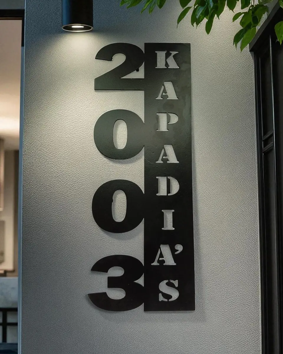 Kapadia - Black Metal Laser Cut
