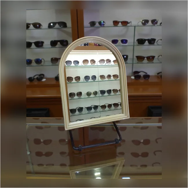Magnifying & Vanity Mirrors